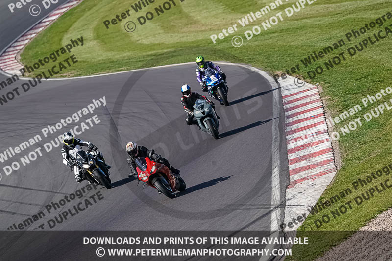 donington no limits trackday;donington park photographs;donington trackday photographs;no limits trackdays;peter wileman photography;trackday digital images;trackday photos